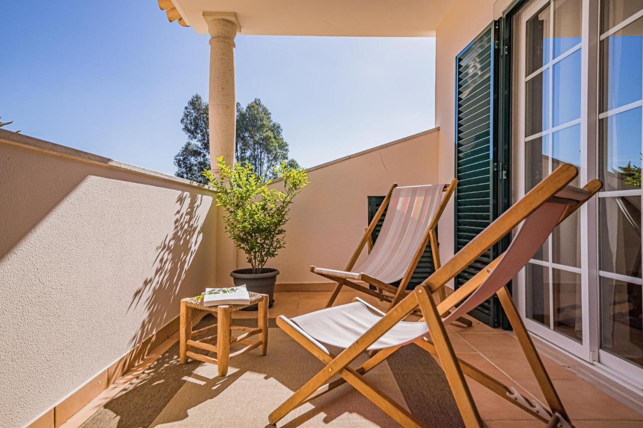 Buganvilias Do Meco Guest House Sesimbra Bagian luar foto