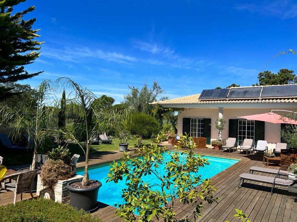 Buganvilias Do Meco Guest House Sesimbra Bagian luar foto